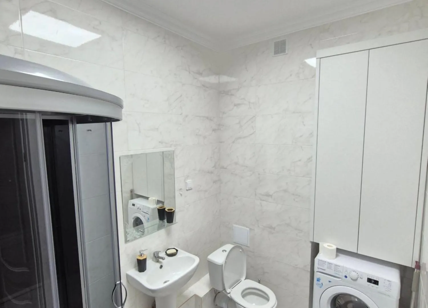 1 Комнатная Business Class Дом Возле Байтерека Apartment Nur-Sultan